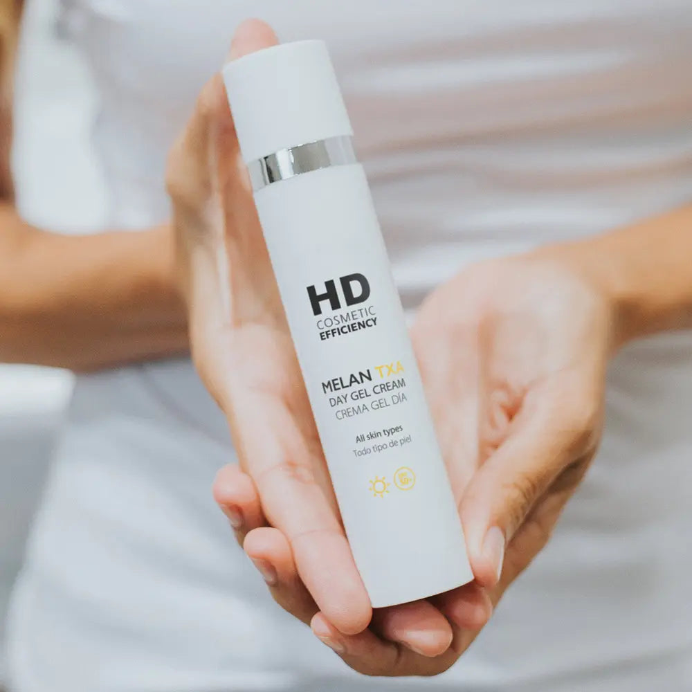 HD MELAN TXA DAY CREAM - GEL. 50ml